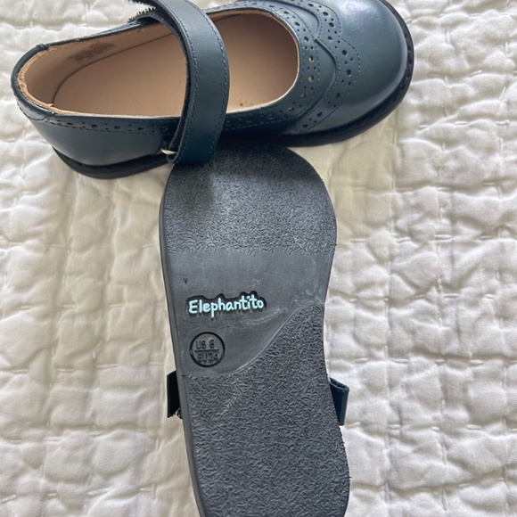 Elephantito NWOT Dress Shoes in Navy Blue - Picture 4 of 4